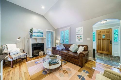 417 Deering Rd, Atlanta GA 30309-2267 exterior