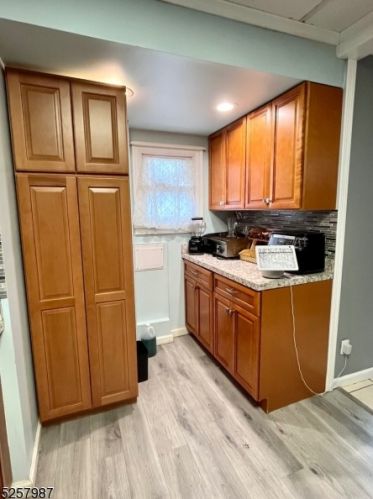 201 24th St, Paterson NJ 07514-2128 exterior