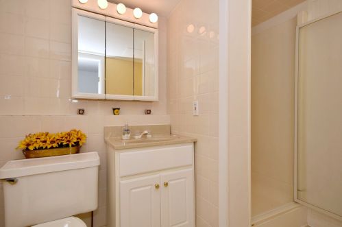 4449 Menard Ave, Chicago IL 60634-1712 exterior