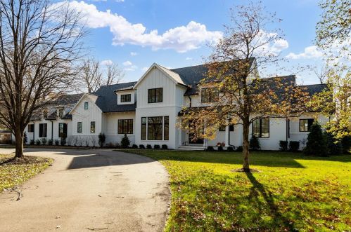 11600 Clayton Rd, Saint Louis, MO 63131-2506