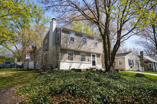 1112 San Jose Dr, Grand Rapids, MI 49506-3485