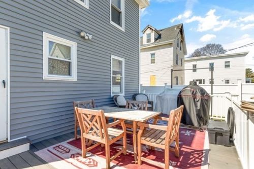 101 Broadway, Salem MA 01970-4506 exterior