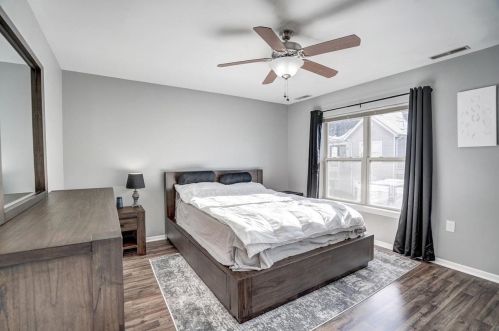 627 Dayton St, Madison WI  53703-2335 exterior