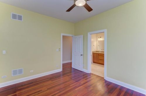 4315 Forrestville Ave, Chicago IL 60653-3407 exterior