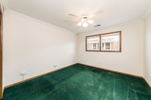 4558 Maria Ct, Chicago IL 60656-4255 exterior