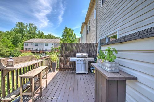 44 Pate Dr, Middletown NJ 07748-1700 exterior