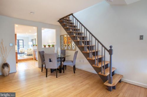 418 Capitol St, Washington DC  20003-4012 exterior