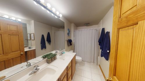 6208 Scott Ln, Bull Valley IL 60014-6446 exterior