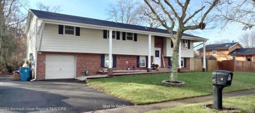 17 Connecticut Concourse, Jackson Twp, NJ 08527-1421