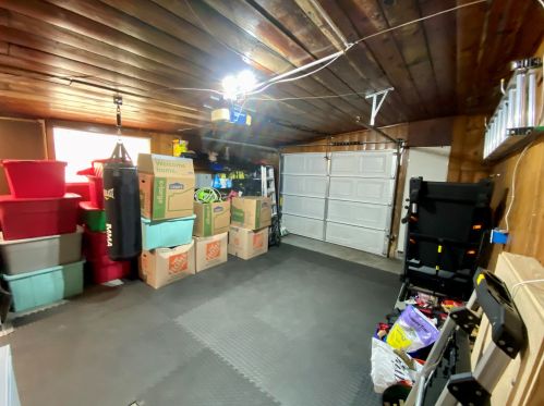 2283 Hudson St, Meskegon MI 49441-3221 exterior