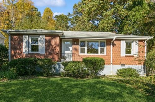 1182 Clearview Dr, Atlanta, GA 30319-4102