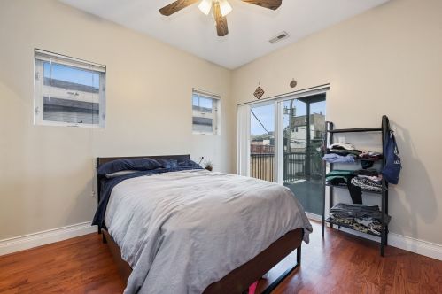 1427 17th St, Chicago IL 60608-2010 exterior