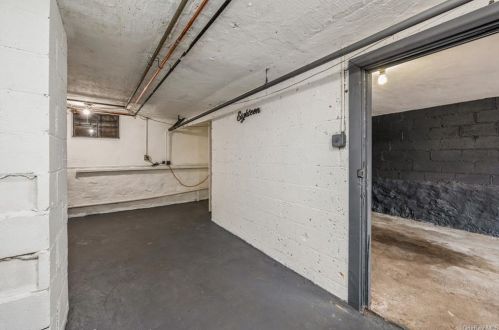 18 Audrey Ave, Mount Vernon NY exterior