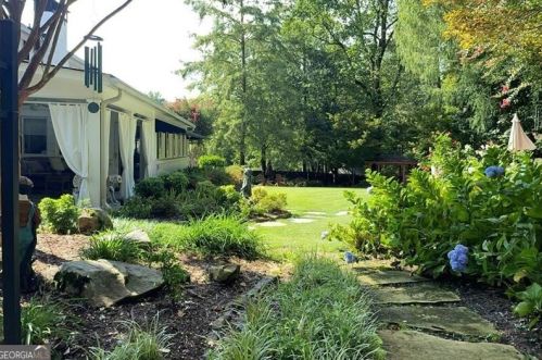 1505 Chevron Way, Atlanta GA 30350-4426 exterior