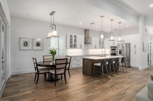 3968 Isla Ciudad Ct, Naples FL 34109-0333 exterior