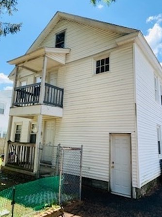 51 Lawndale St, Springfield MA  01108-2716 exterior