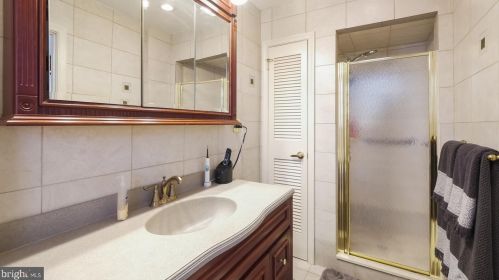 2350 Steven Rd, Huntingdon Valley PA 19006-6610 exterior