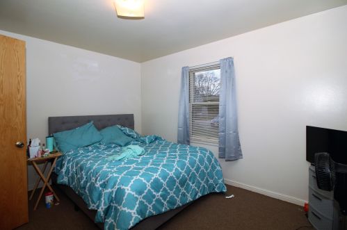 7320 Burleigh St, Milwaukee WI 53210-1028 exterior