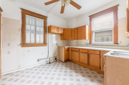 229 Long Ave, Chicago IL 60638-1714 exterior