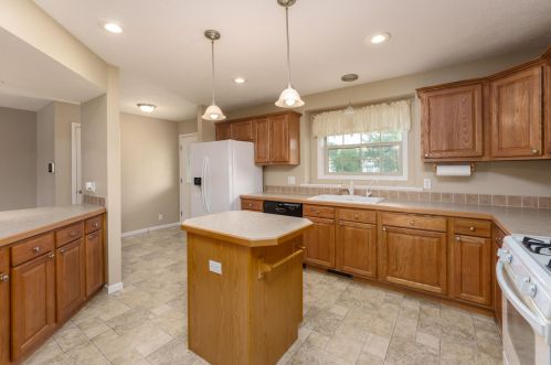 5881 Coddington Ln, Kalamazoo MI 49009-1791 exterior