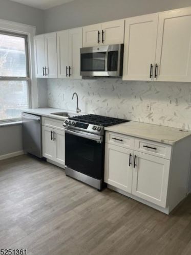 32 Vreeland Ave, Paterson NJ  07504-2429 exterior