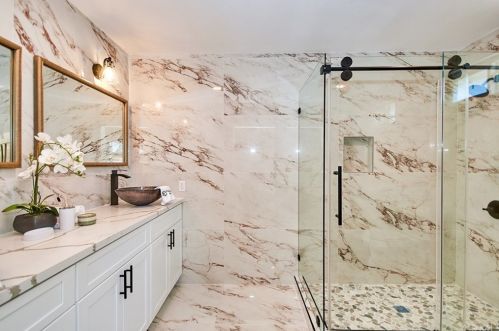 17522 Medford Ave, Tustin CA  92780-1922 exterior