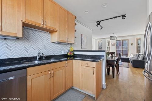 4807 Sacramento, Chicago IL 60805-1746 exterior