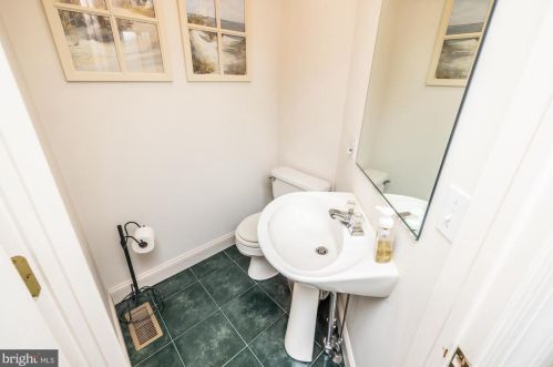 964 Mt Pleasant Rd, Pottstown PA 19465-8808 exterior