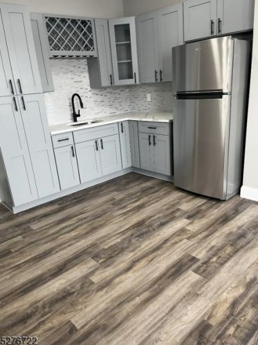 356 Market St, Paterson NJ  07501-2213 exterior