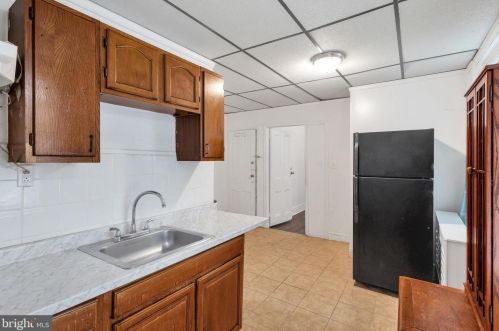 4010 Ludlow St, Philadelphia PA 19139-0036 exterior