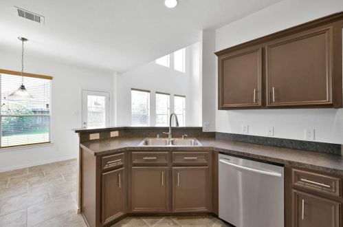 9302 Tracelawn Ct, Humble TX 77396-1684 exterior