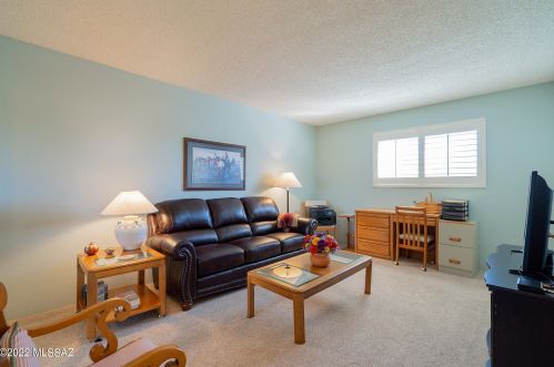 1029 Paseo Del Prado, Green Valley AZ 85614-2059 exterior