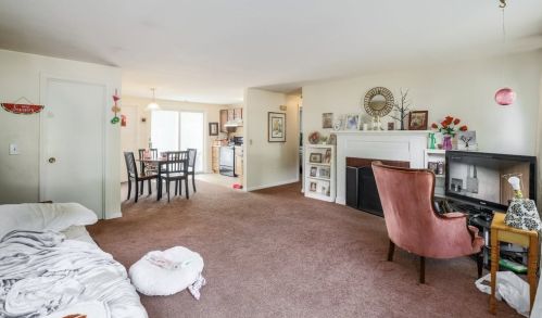 15 Eustis St, Worcester MA 01606-1119 exterior