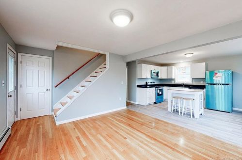 33 Palmer St, Killingly CT 06239-2732 exterior