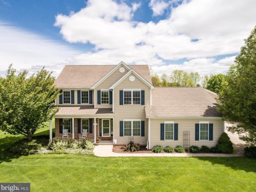 1144 Fox Run Ter, Hanover, PA 17331-8742