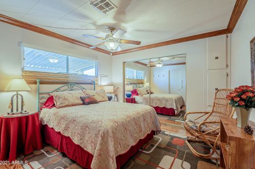 8938 Country Clb Dr, Chandler AZ 85248-6417 exterior