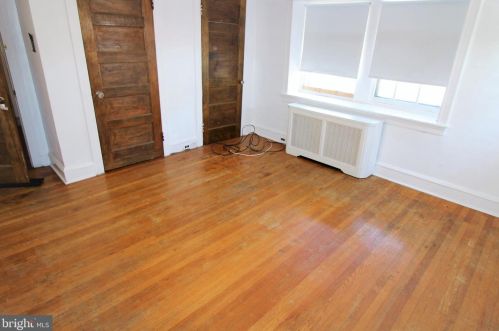 352 Johnson St, Philadelphia PA 19138-1110 exterior