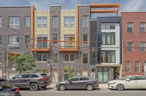 846 15th St, Philadelphia PA 19130-2218 exterior