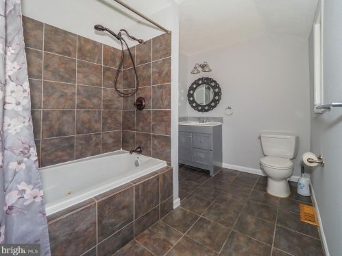 12705 Hathaway Dr, Silver Spring MD 20906-4076 exterior