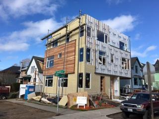 1716 Columbia St, Seattle WA  98122-4637 exterior