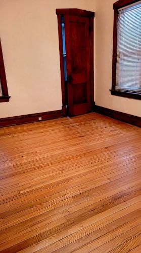 404 8 Ave, Broadview IL 60153-1515 exterior