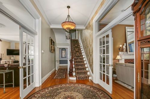 264 Highland St, Worcester MA 01602-2112 exterior