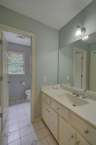 535 Calaveras Dr, Atlanta GA 30350-4003 exterior