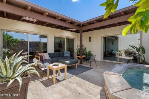 7256 Camino Valle Verde, Tucson AZ  85715-3408 exterior