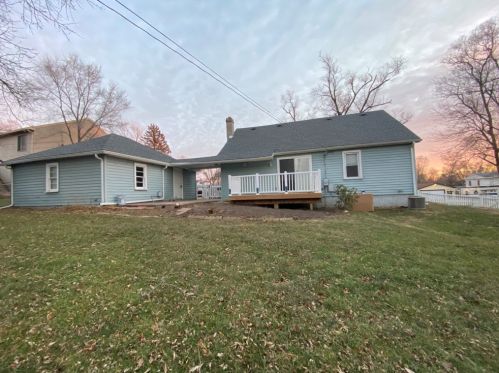 7422 Hiawatha Dr, Bull Valley IL 60097-8383 exterior