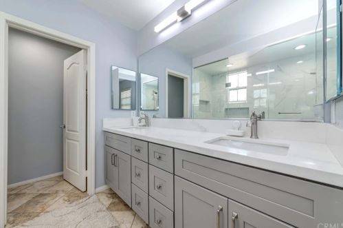 2027 Arnold Way, Fullerton CA 92833-5748 exterior