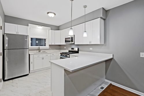 10411 Vernon Ave, Chicago IL  60628-2949 exterior