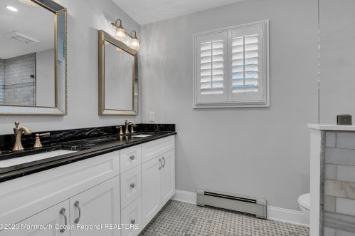 302 Trenton Ave, Point Pleasant Beach NJ 08742-2529 exterior