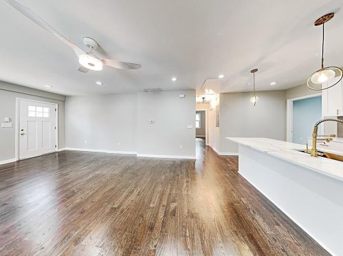 492 Elbridge Dr, Atlanta GA  30318-8136 exterior