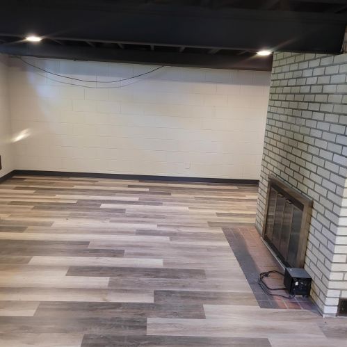 2983 Westland Rd, Meskegon MI  49441-3860 exterior